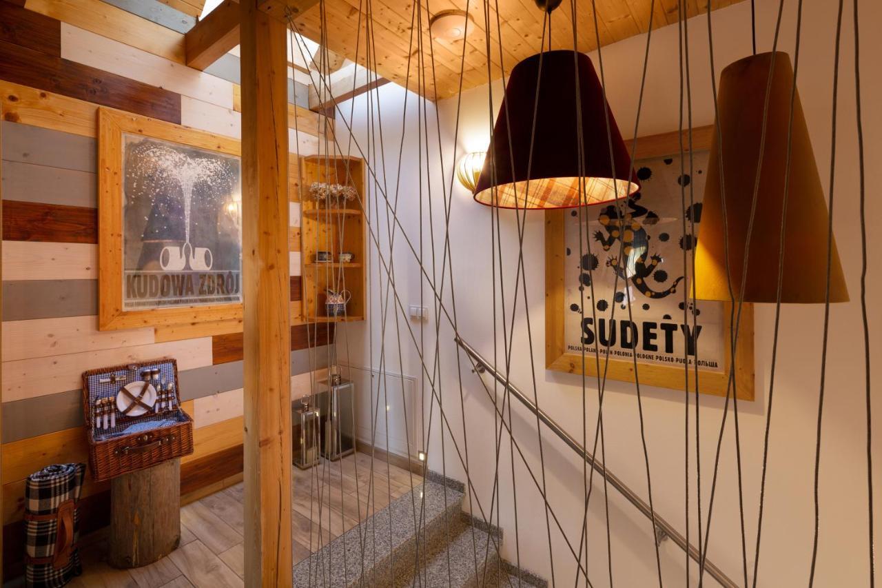Apartamenty U Harrego II Przy Stawie Spa Klimatyzacja,Balkon,Sauna , Balia, Ogrod,Parking Kudowa-Zdrój Esterno foto